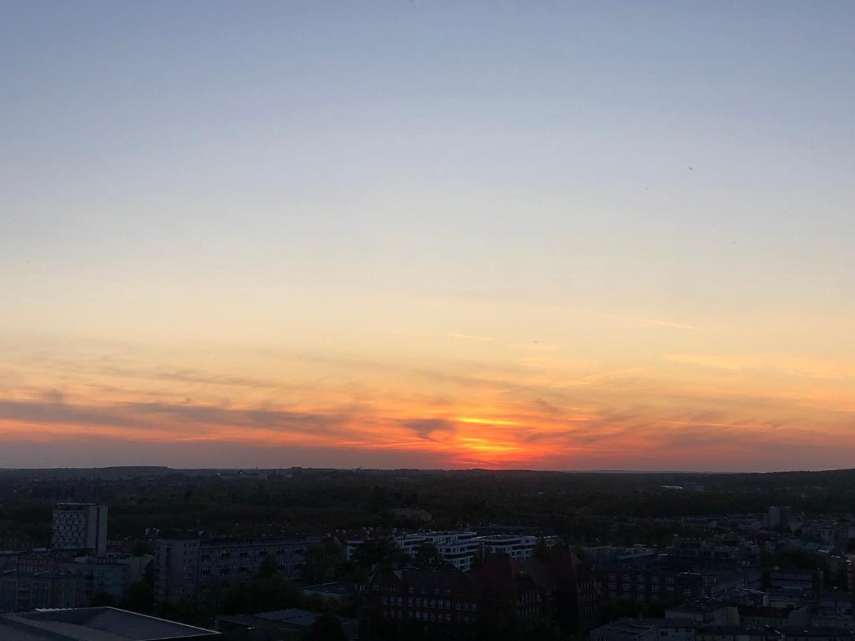 Hanza Tower - Scandia Apartment, 16 Floor, Sunset View Apartment Szczecin