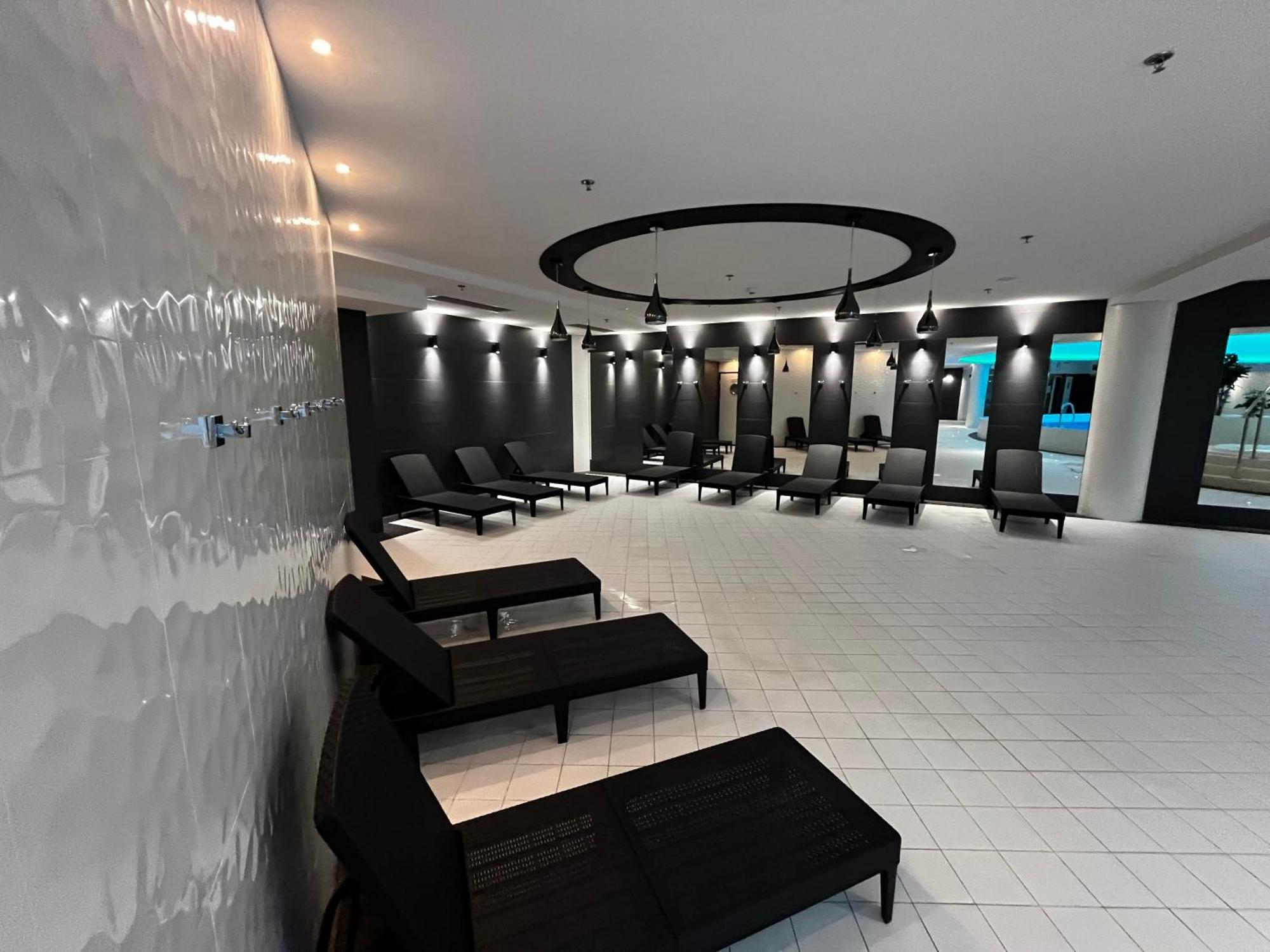Hanza Tower - Scandia Apartment, 16 Floor, Sunset View Apartment *