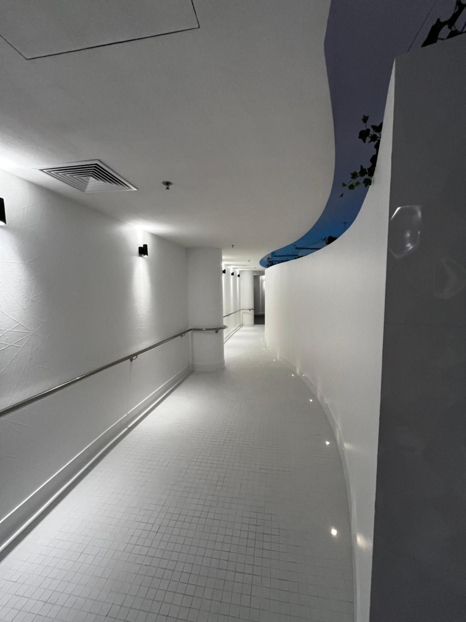 Hanza Tower - Scandia Apartment, 16 Floor, Sunset View Apartment *